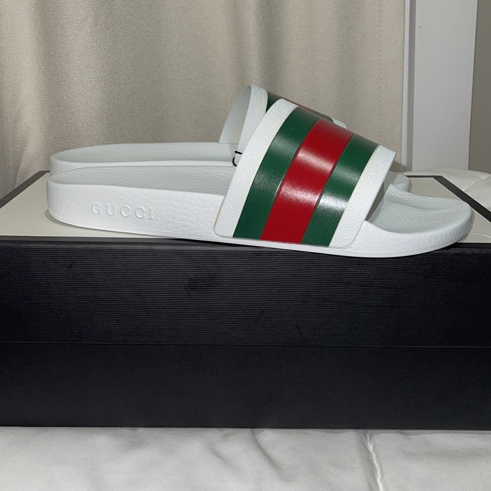 ‼️$400 NEW GUUCI MENS SLIDES‼️ - Picture 4 of 9